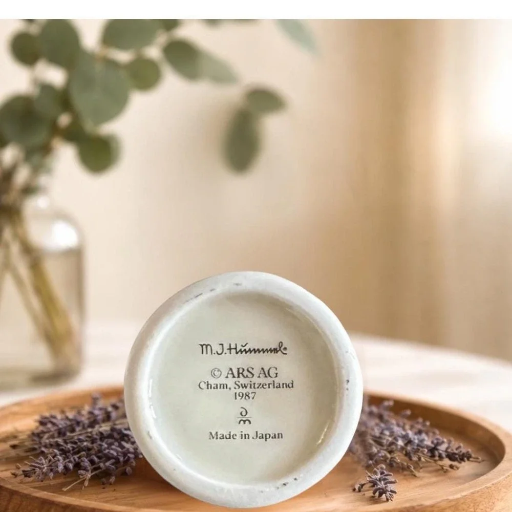 Hummel M.J. Vintage Rosemary Spice Jar Porcelain‎ White Gold Trim 1987